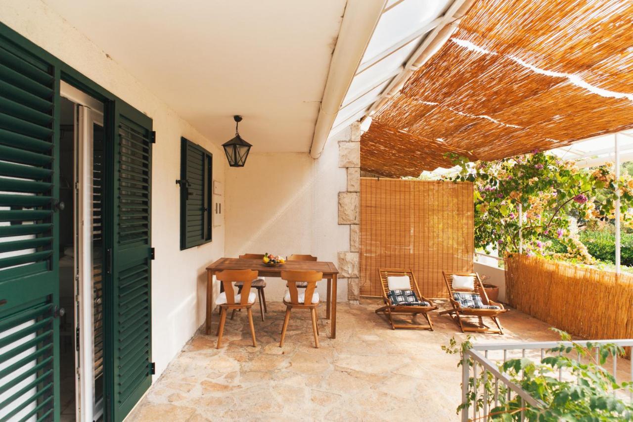 Charming Apartments With Garden Bol Ngoại thất bức ảnh