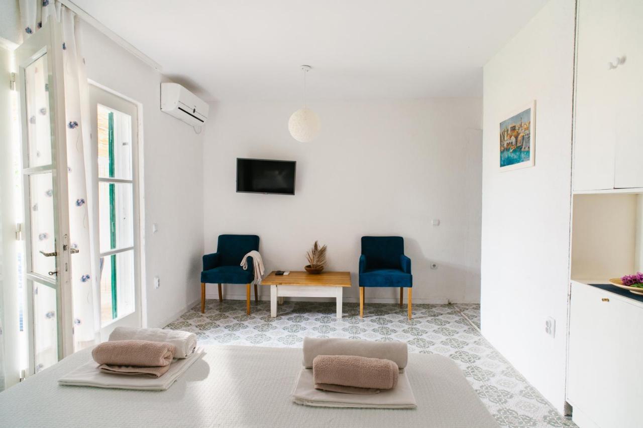 Charming Apartments With Garden Bol Ngoại thất bức ảnh