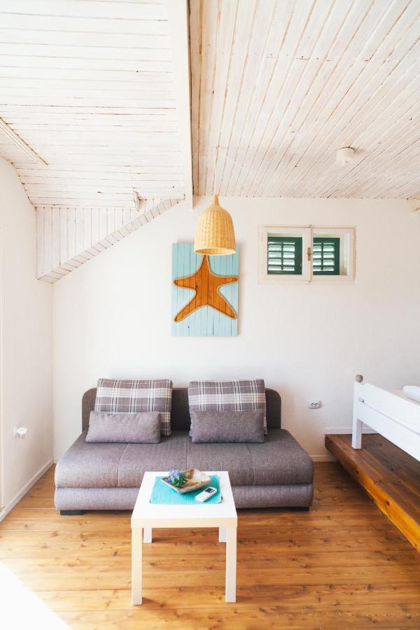Charming Apartments With Garden Bol Ngoại thất bức ảnh