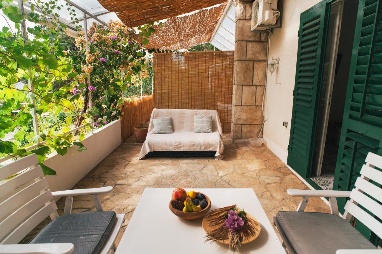 Charming Apartments With Garden Bol Ngoại thất bức ảnh