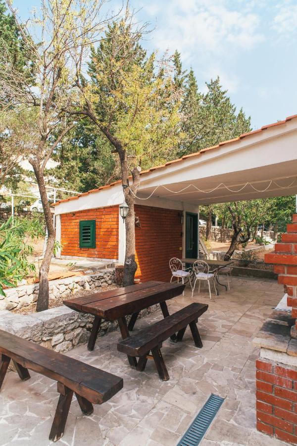 Charming Apartments With Garden Bol Ngoại thất bức ảnh